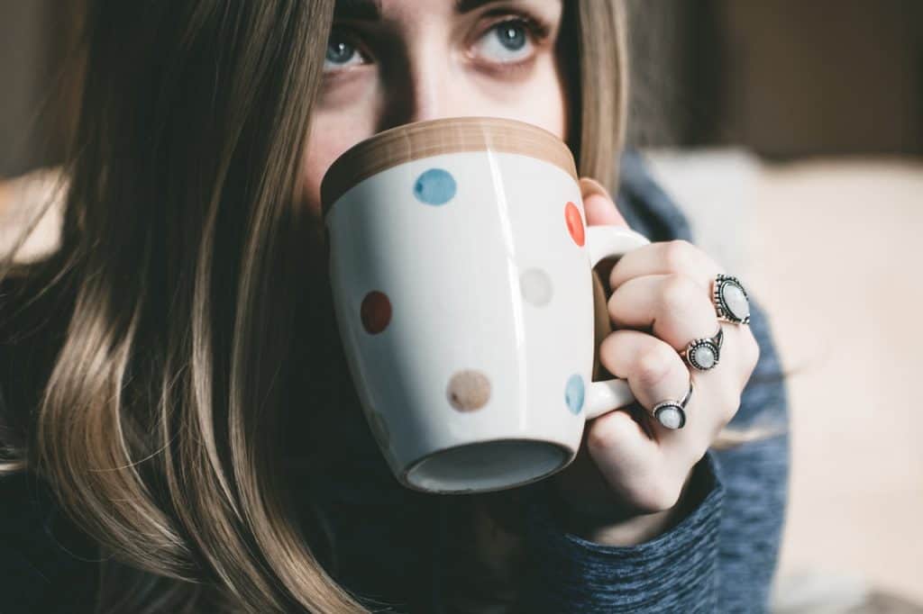 Prepare for your Future |Investing can by scary. There are so many ways to invest that the process must sounds risky and complicated. Learn the best ways for women to start investing. Investing money is just as important as budgeting and saving to your financial wellness. Increase your net worth by learning how to invest. #invest #investments #howtoinvest #womeninvestments #personalfinance #finance #femininefinancial